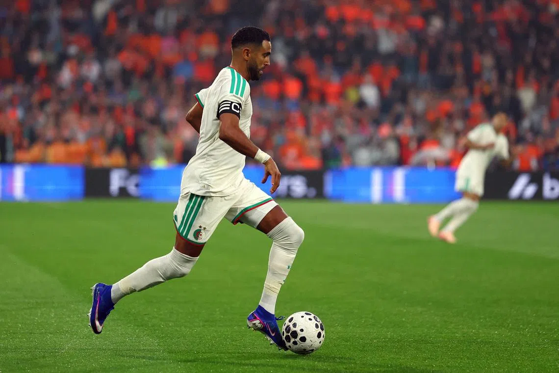 FILE PHOTO: Soccer Football - International Friendly - Netherlands v Algeria - De Kuip, Rotterdam, Netherlands - June 3, 2026 Algeria's Riyad Mahrez in action REUTERS/Piroschka Van De Wouw/File Photo
