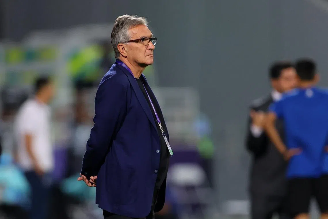 Soccer Football - AFC Asian Cup - Group F - Kyrgyzstan v Oman - Abdullah bin Khalifa Stadium, Doha, Qatar - January 25, 2024 Oman coach Branko Ivankovic before the match REUTERS/Ibraheem Al Omari/ File Photo