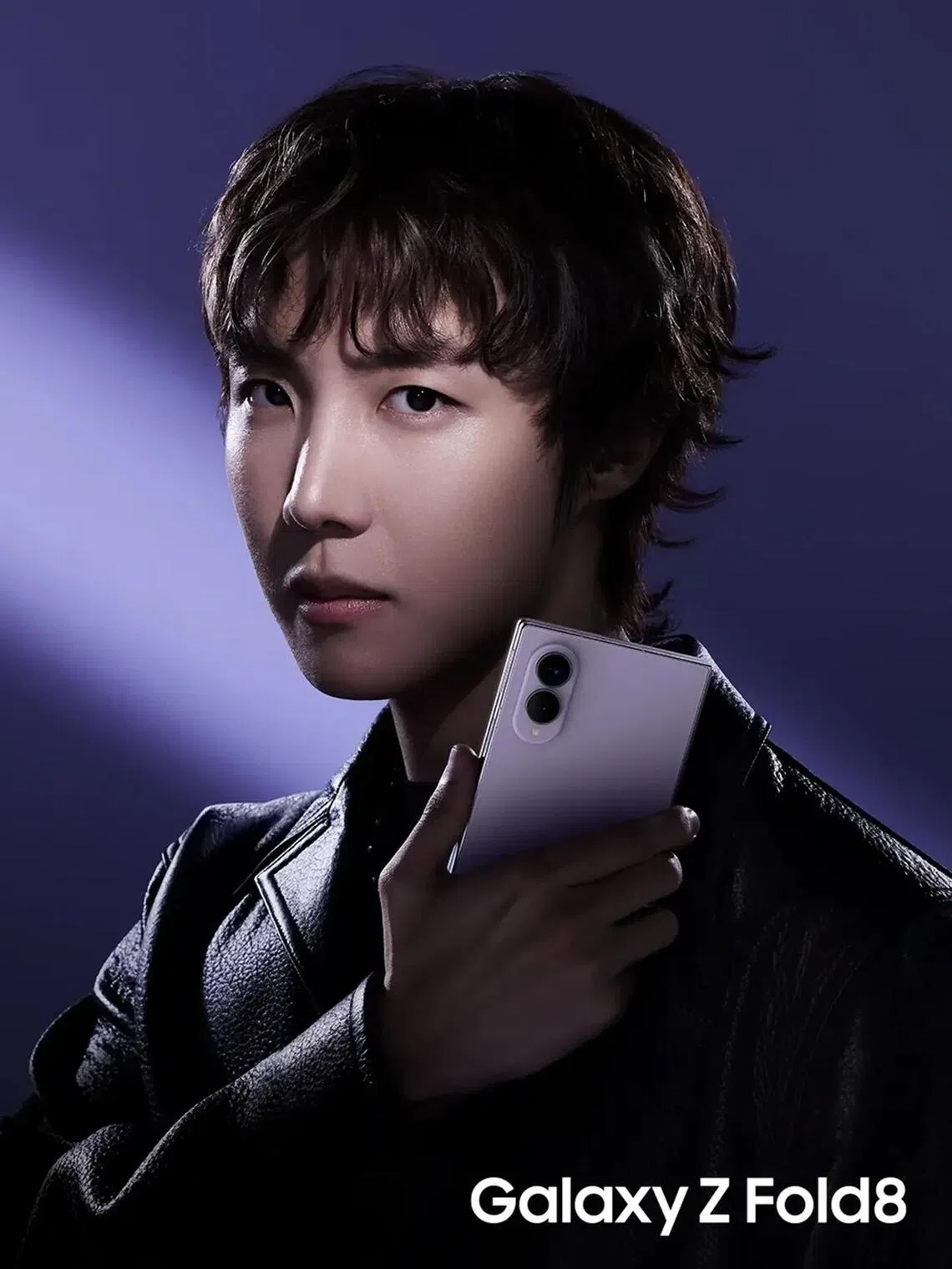 BTS’ J-Hope with the Samsung Galaxy Z Fold8.