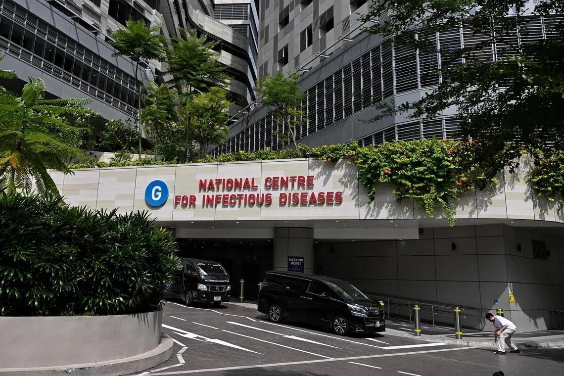 Two Singapore residents who were on board MV Hondius complet