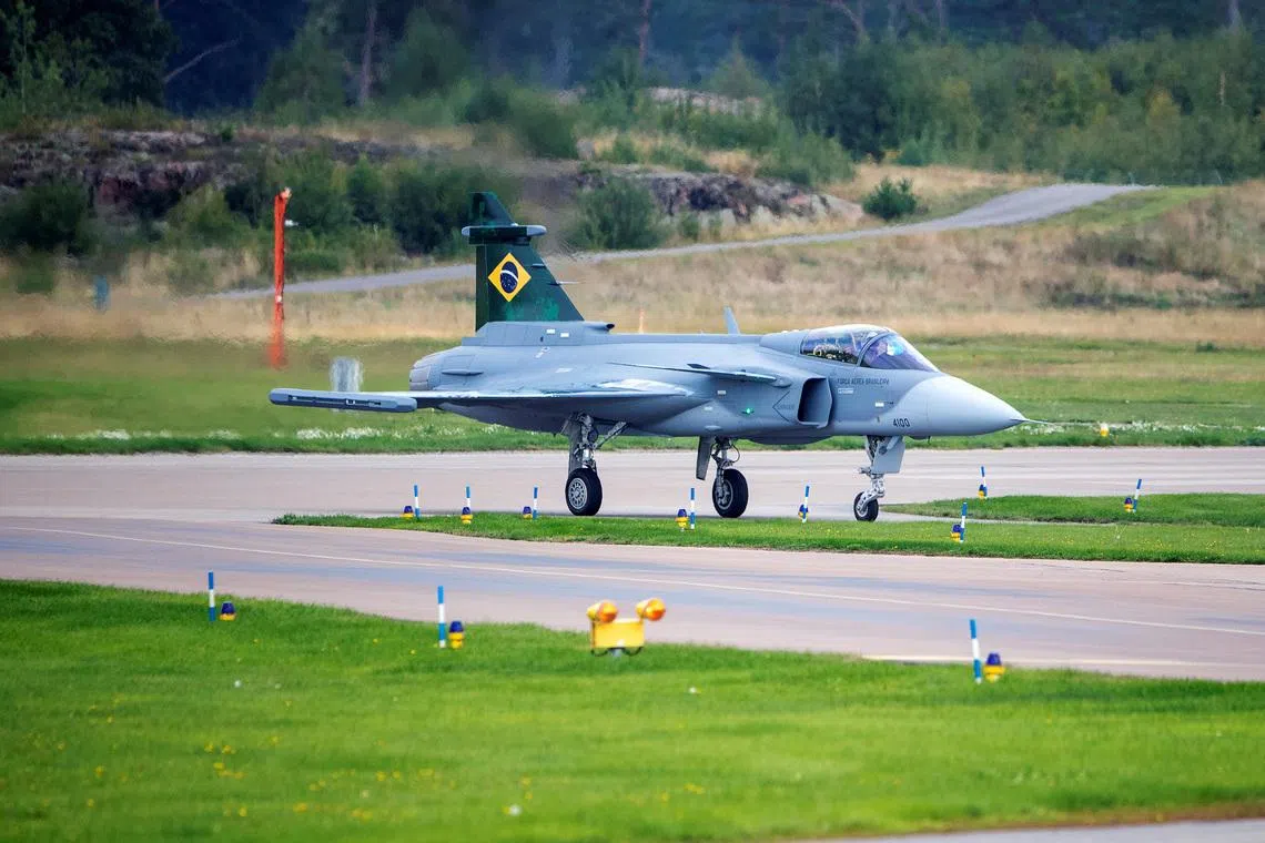 The first Brazilian Saab Gripen E fighter is pictured in Linkoping, Sweden, September 10, 2019. Stefan Jerrevang/TT News Agency via REUTERS/File Photo