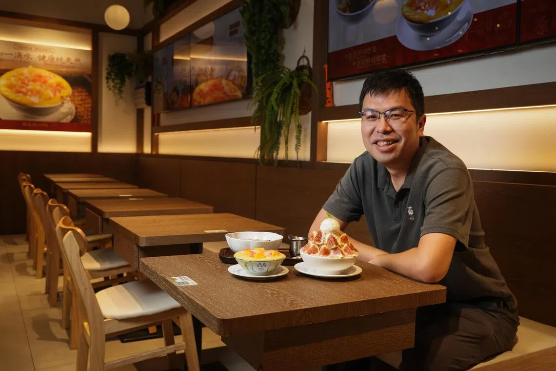 Kimi Zhou, co-owner of Chan Susu 1994, with Handmade Lava Taro Ball Grand Bowl, Fig Snow Ice and Signature Mango Pomelo Sago.