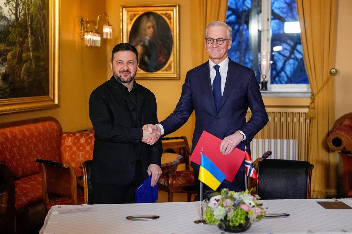 Norway's Prime Minister Jonas Gahr Stoere meets with Ukrainian President Volodymyr Zelenskiy at the government's representative residence, in Oslo, Norway, April 14, 2026. Cornelius Poppe/NTB/via REUTERS