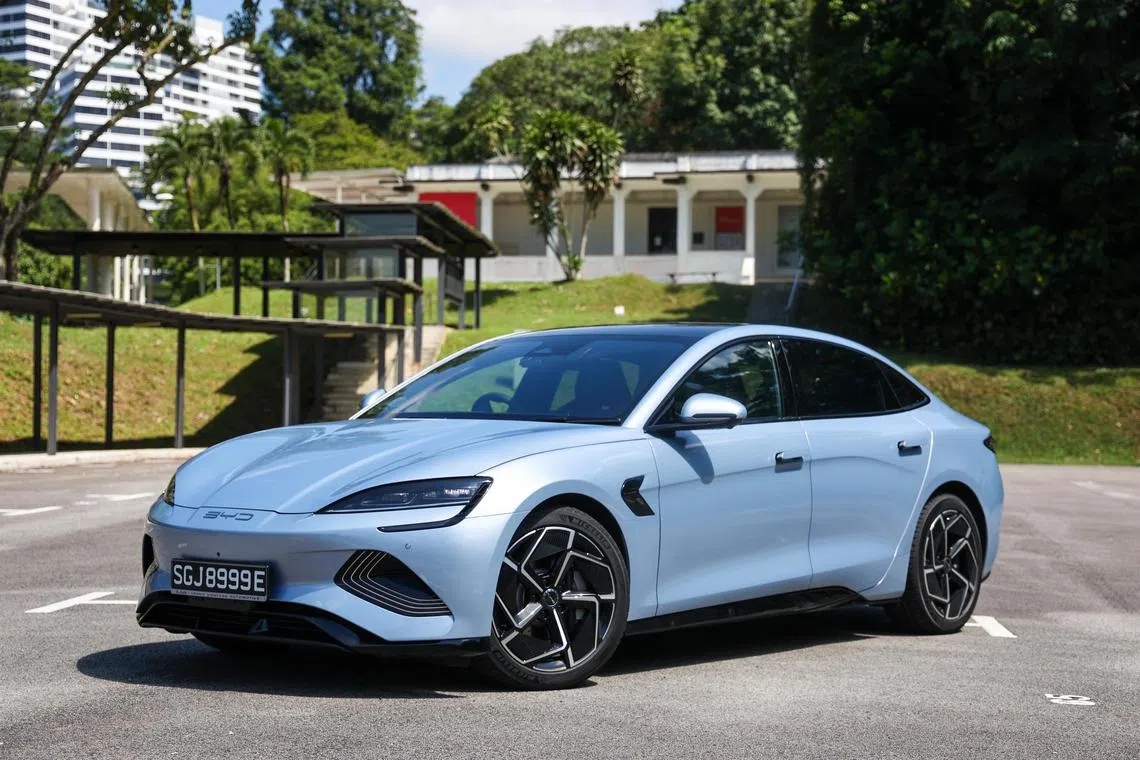 CMG20231024-ChanBK01/陈斌勤/黄少伟/
拍摄BYD Seal. (Gillman Barrack)