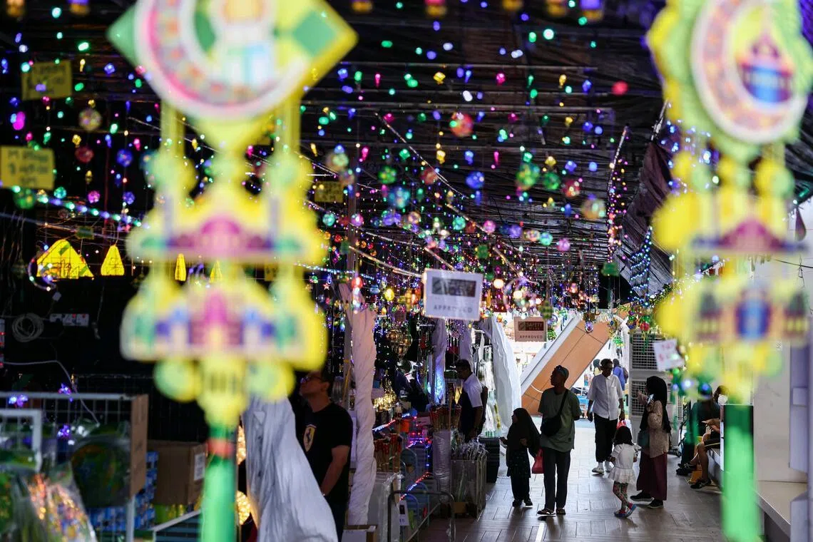 The police advised motorists to avoid Changi Road and Sims Avenue, where heavy traffic is expected.