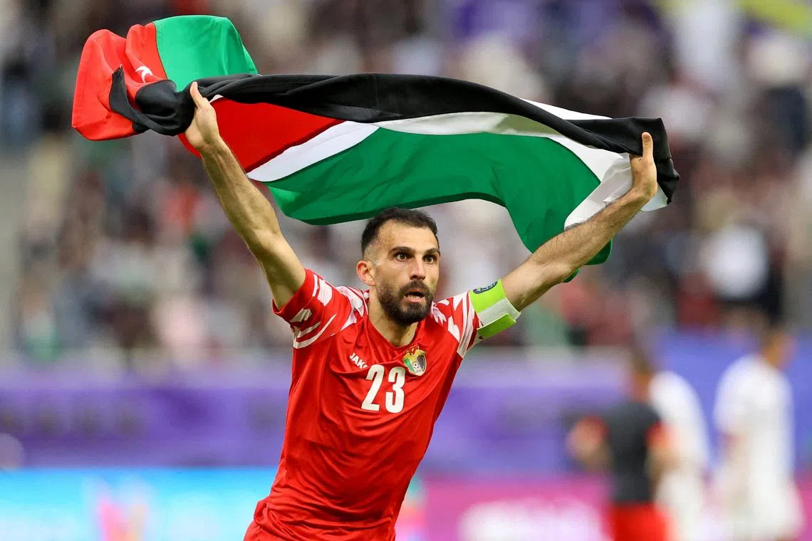 FILE PHOTO: Soccer Football - AFC Asian Cup - Round of 16 - Iraq v Jordan - Khalifa International Stadium, Al Rayyan, Qatar - January 29, 2024 Jordan's Ehsan Haddad celebrates after the match REUTERS/Ibraheem Al Omari/File Photo