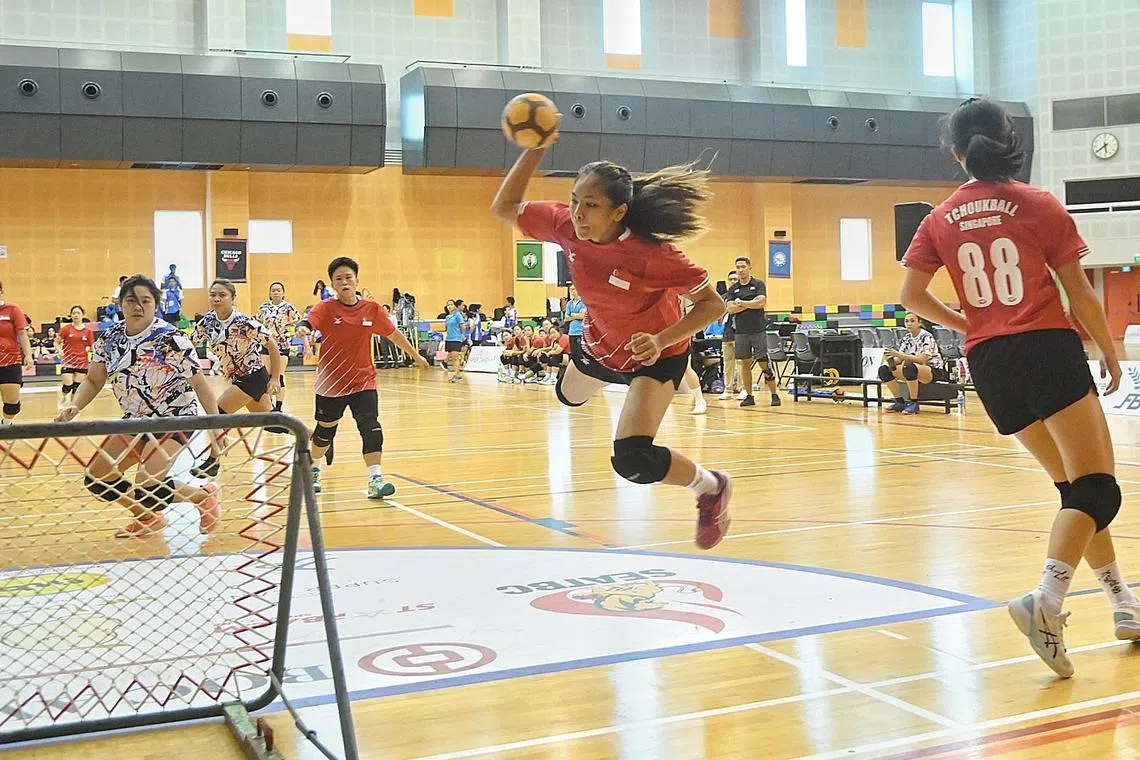Singapore’s Ning Rynisari Binte Abdul Wazid in action against the Philippines on 18 July 2023 on the final day of the SEA Tchoukball Championships.