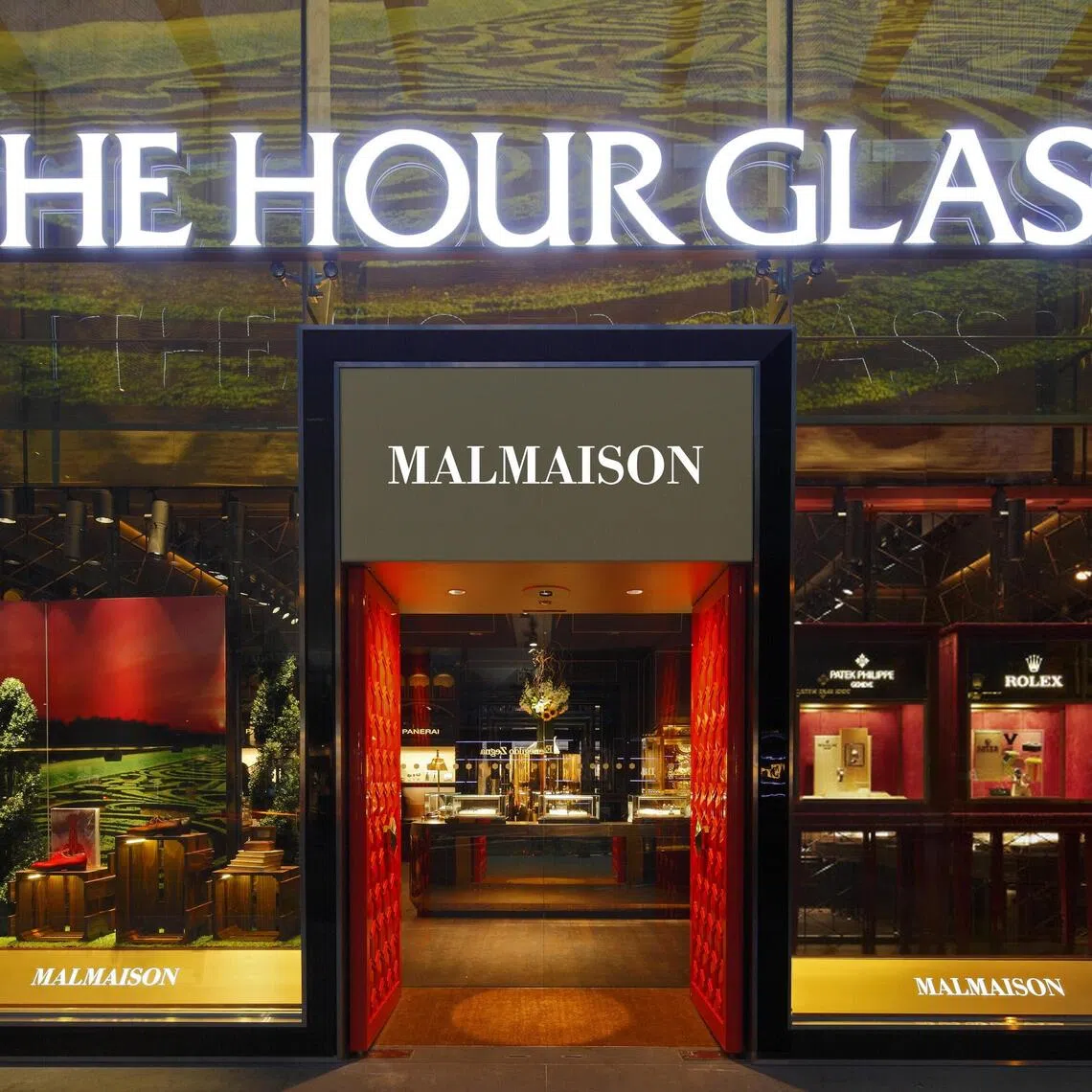 The Hour Glass announces an interim dividend of S$0.02 per share, payable on Dec 8.