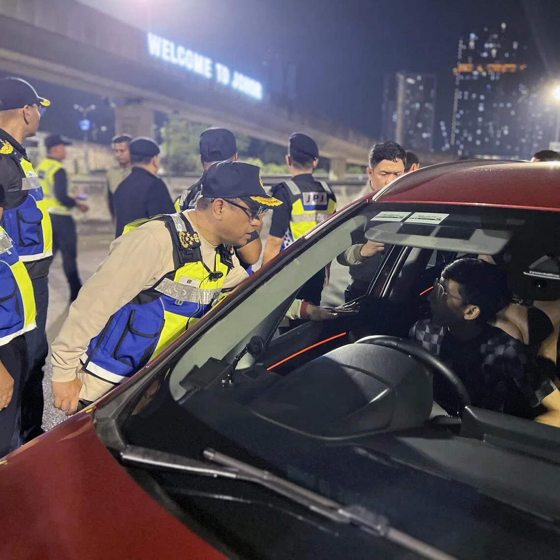 Malaysia's Road Transport Department director-general Aedy Fadly Ramli said that the discount is applicable to all summonses, except for those not eligible for compounding.