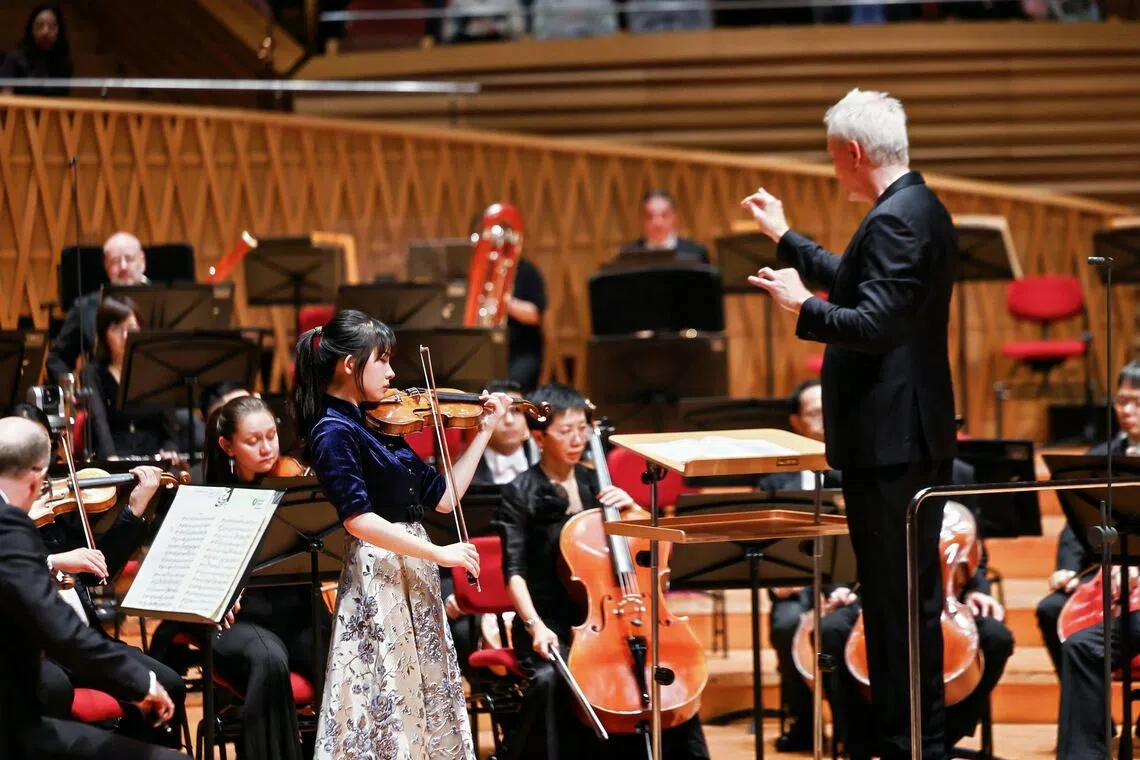 Singaporean violinist Chloe Chua (left) joins the Singapore Symphony Orchestra (SSO) in its seven-city China tour starting in Shanghai, its first international tour under the baton of new music director Hannu Lintu.