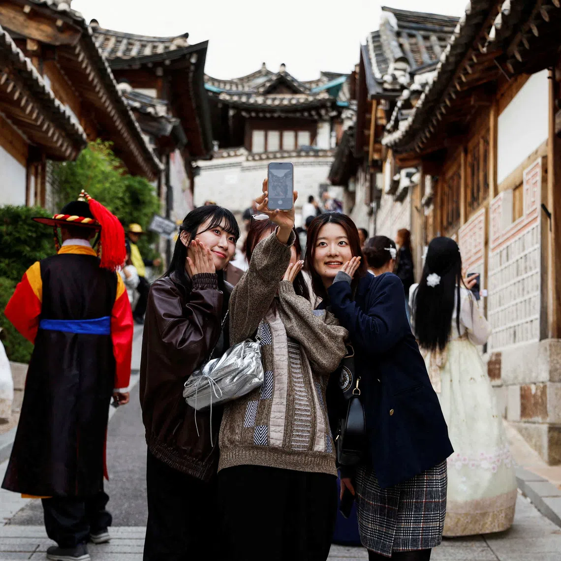 The South Korean government has pledged to take extensive measures to strengthen the tourism ecosystem.