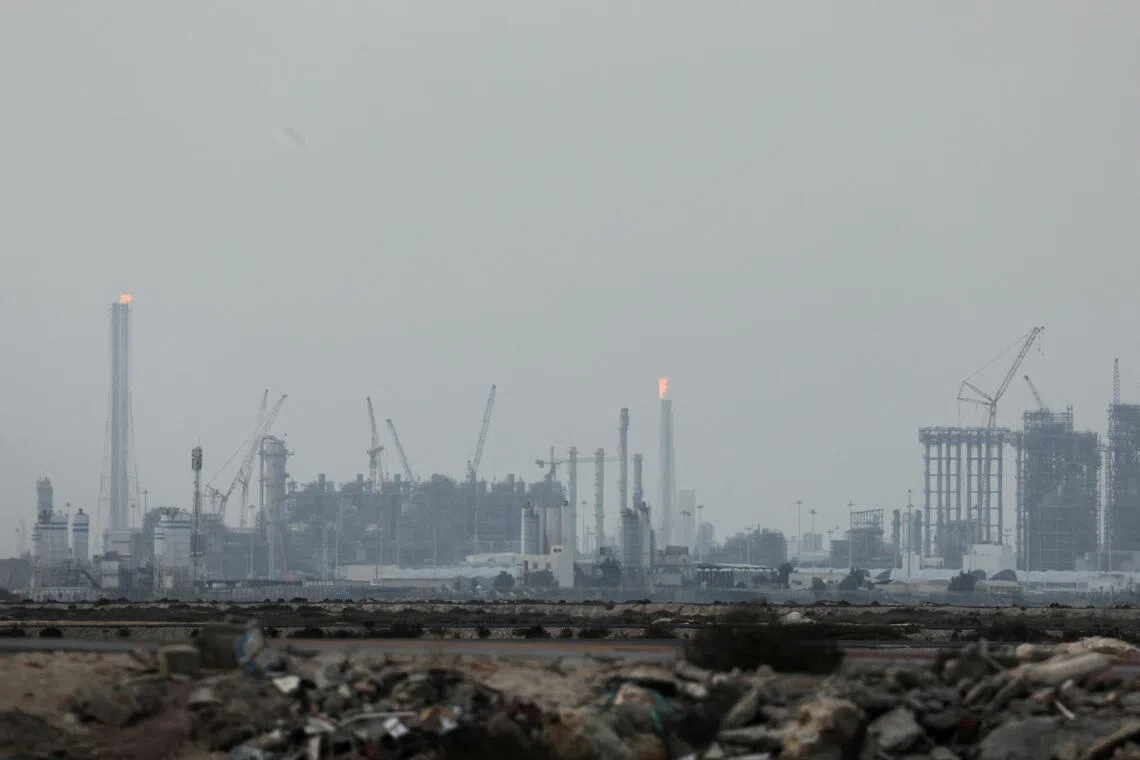 straitstimes.com - A $9.4 billion gas bill sees developing Asian nations sour on LNG