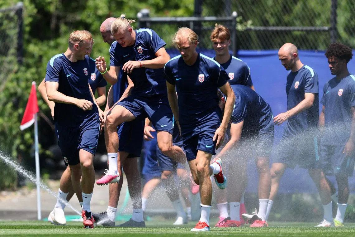 Soccer Football - FIFA World Cup 2026 - Norway Training - Melanie Lane Training Grounds, East Hanover, New Jersey, U.S. - July 4, 2026 Norway's Erling Haaland during training IMAGN IMAGES via Reuters/Vincent Carchietta