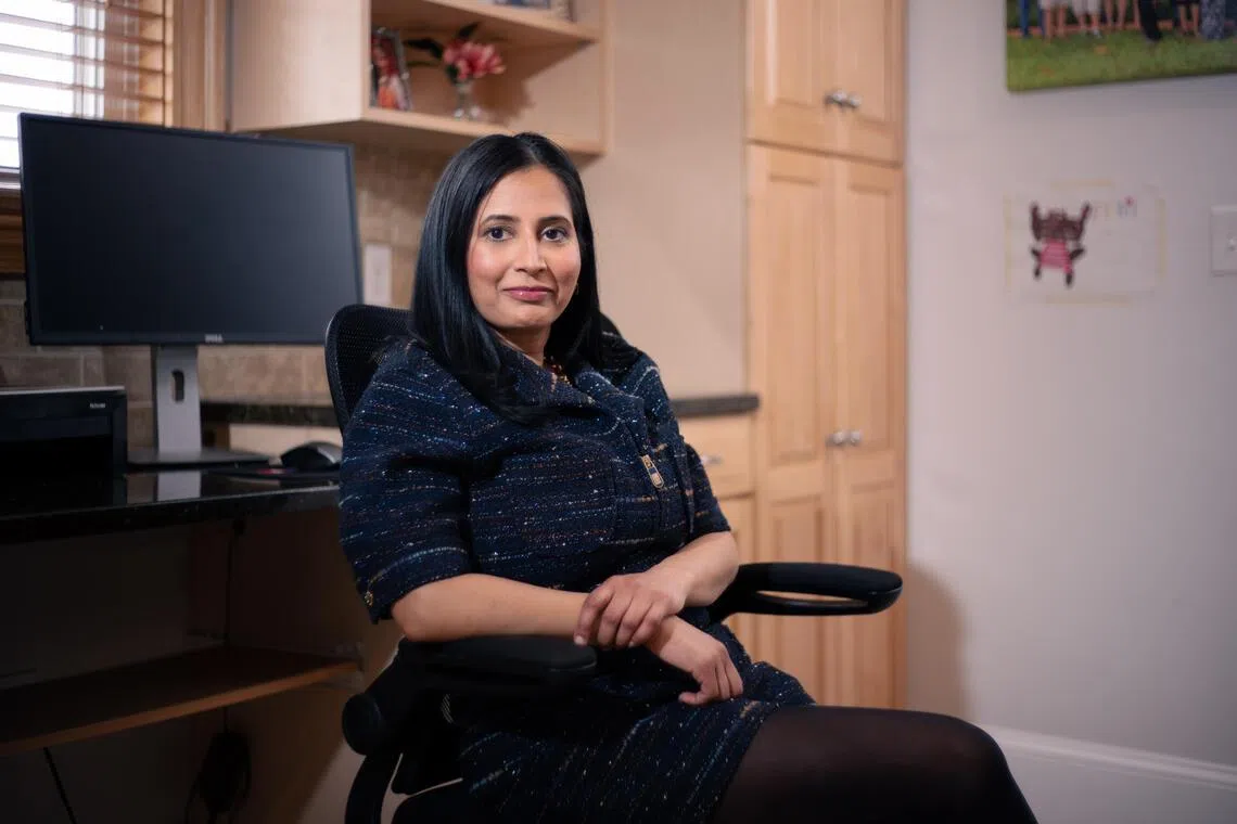 Life Admin Navigator founder Tulsi Vadodaria provides helps busy professionals to manage their personal e-mails and paperwork.