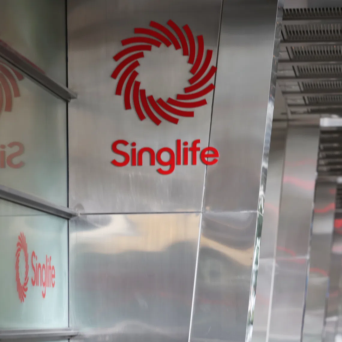 The partnership with Fullerton strengthens Singlife’s ability to provide holistic solutions both in insurance and investments.