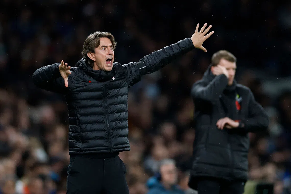 Soccer Football - Premier League - Tottenham Hotspur v Chelsea - Tottenham Hotspur Stadium, London, Britain - November 1, 2025 Tottenham Hotspur manager Thomas Frank reacts Action Images via Reuters/Peter Cziborra