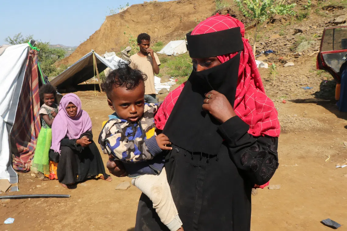 UN rights chief says civilians are bearing the brunt of fighting in Yemen