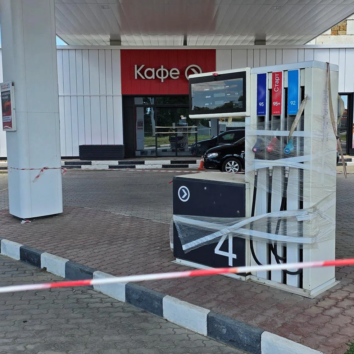 A view of a closed gas station after local authorities suspended petrol sales to the public and businesses due to a fuel crisis caused by Ukrainian attacks on its supply routes, in Saki, Crimea, June 22, 2026. Picture taken with a mobile phone. REUTERS/Alexey Pavlishak