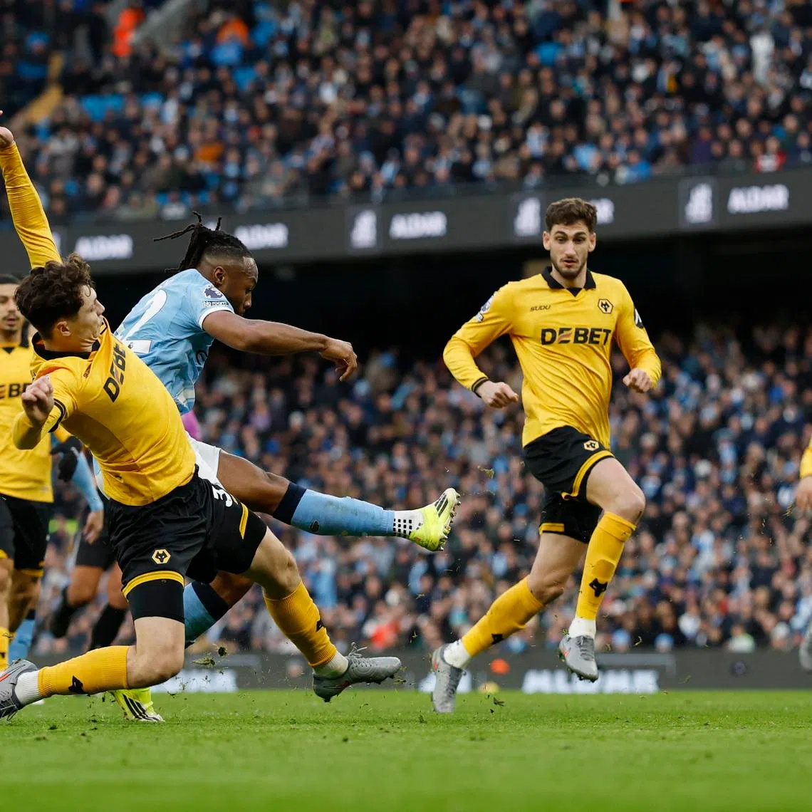 Soccer Football - Premier League - Manchester City v Wolverhampton Wanderers - Etihad Stadium, Manchester, Britain - January 24, 2026  Manchester City's Antoine Semenyo scores their second goal Action Images via Reuters/Jason Cairnduff
