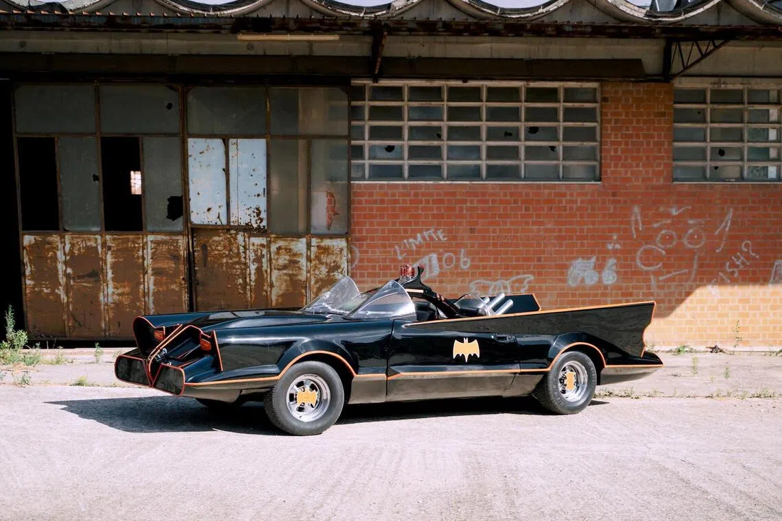 ntfast15 - The Batmobile recreation is on auction until Aug 24, 2025.

Credit: Catawiki
