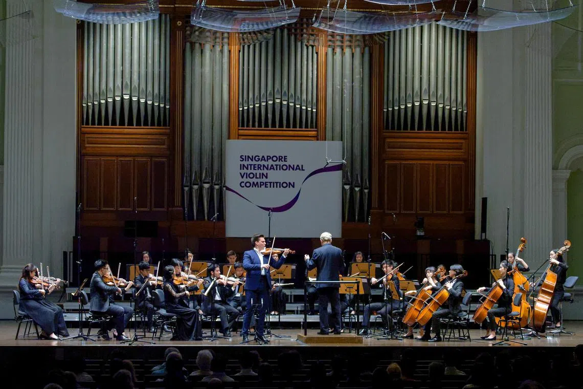 2018 SIVC winner, Sergei Dogadin, performing at the Victoria Concert Hall.
