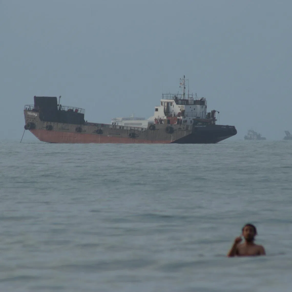 The proposal is based on the Strait of Malacca, where those who use the strait voluntarily contribute to fund navigation, environmental protection and search and rescue.
