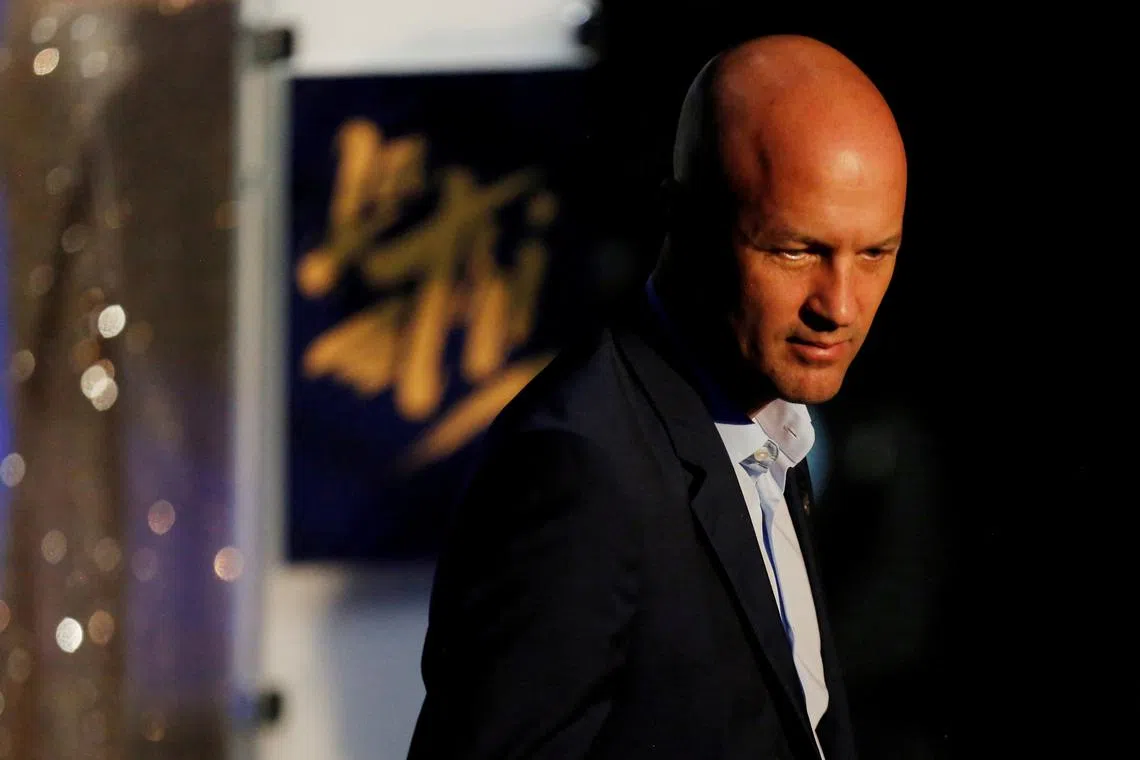 FILE PHOTO: Soccer Football - Jordi Cruyff unveiled as Ecuador new coach - Ecuador National Team Headquarters, Quito, Ecuador - January 13, 2020 Ecuador new coach Jordi Cruyff during press conference. REUTERS/Daniel Tapia/File Photo