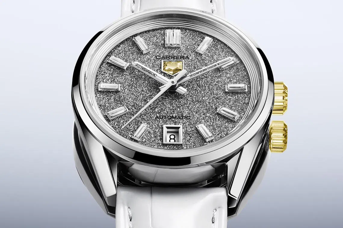The Carrera Date Plasma Diamant d’Avant-Garde flaunts a poly-crystalline dial adorned with thousands of lab-grown diamonds, including exquisite baguette cuts and a striking 1.4 carat yellow diamond logo