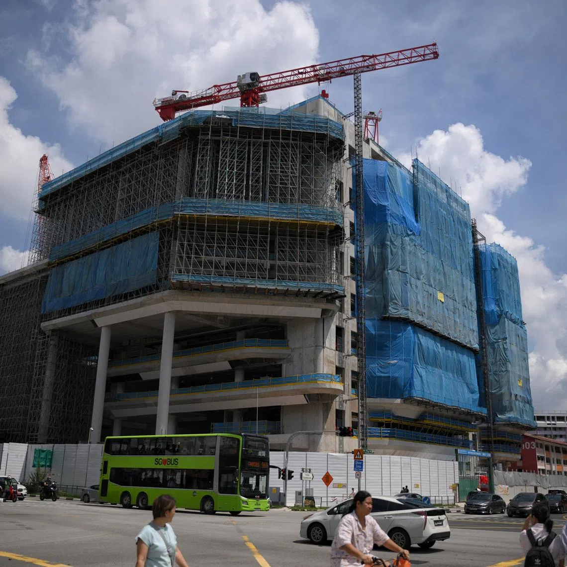 Additional safety measures are to be implemented on the work site.