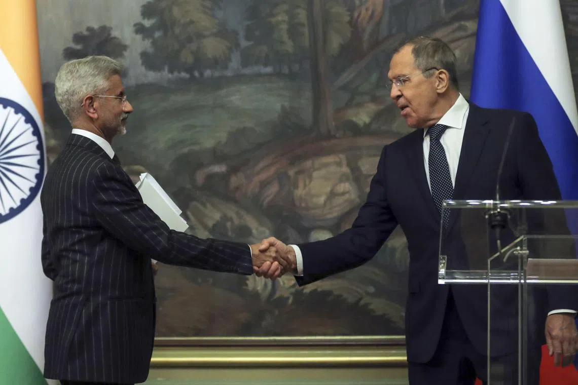 Russian Foreign Minister Sergei Lavrov (right) and his Indian counterpart Subrahmanyam Jaishankar during a news conference in Moscow on Nov 8.