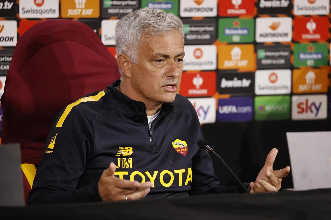 AS Roma coach Jose Mourinho (above) is someone who can change details in order to win the final, says former player Marco Cassetti.