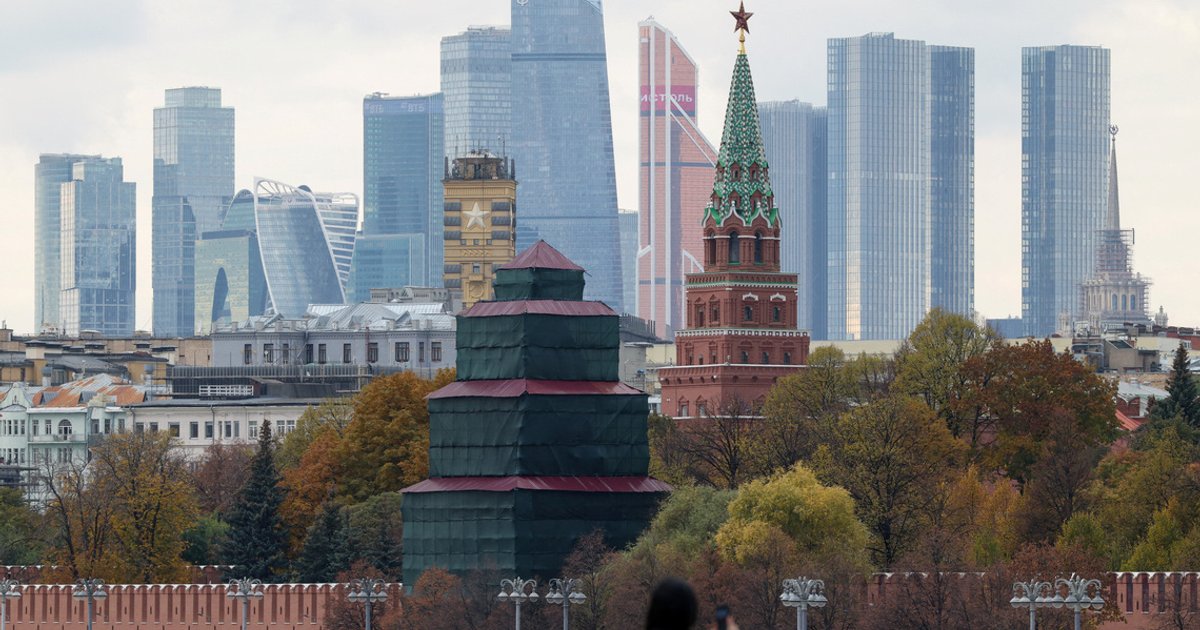 Kremlin warns Lithuania that its move to lift a nuclear arms ban risks further escalation