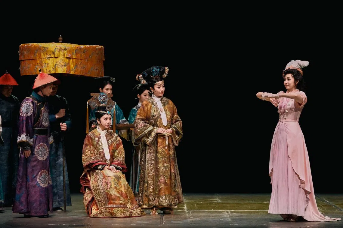 Deling and Cixi is a late-Qing court drama showing the existential clash between East and West. 