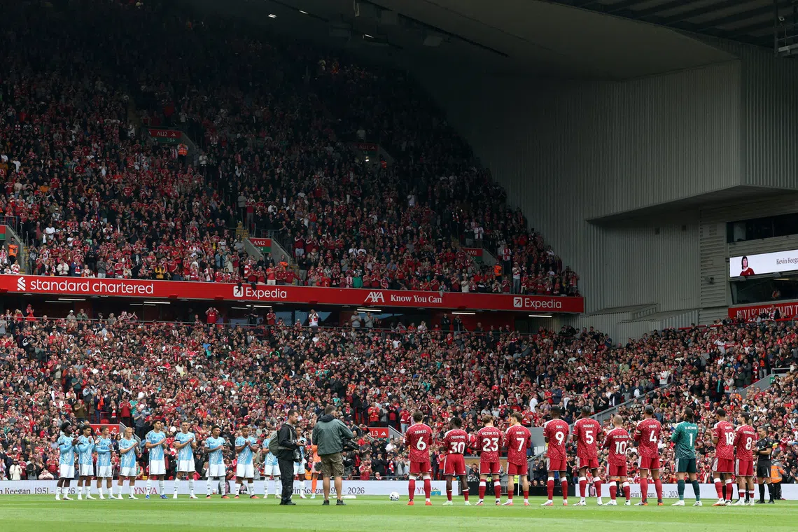 FILE PHOTO: Soccer Football - Premier League - Liverpool v Nottingham Forest - Anfield, Liverpool, Britain - August 29, 2026 General view during a minutes applause in memory of former player and manager Kevin Keegan before the match REUTERS/Scott Heppell