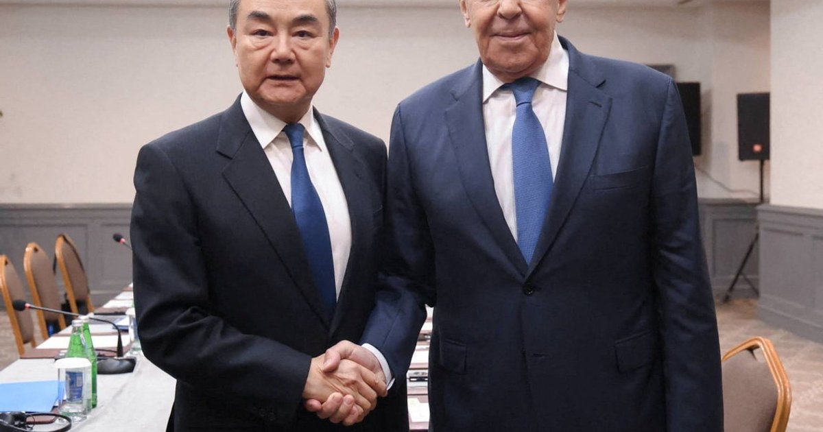 Russia's Lavrov, China's Wang discuss cooperation, Ukraine, Iran at Asia security meeting