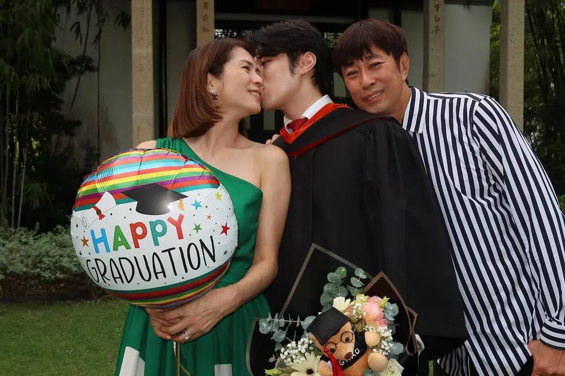 Pan Lingling takes to Instagram to express her support for her son. 