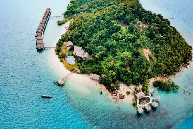Best beach weekend getaway from Singapore: Telunas Private Island 