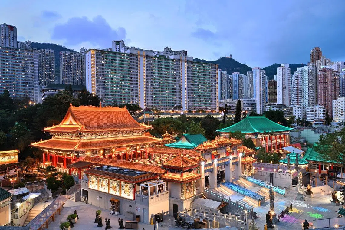 temple, hong kong, popular, tourist attraction