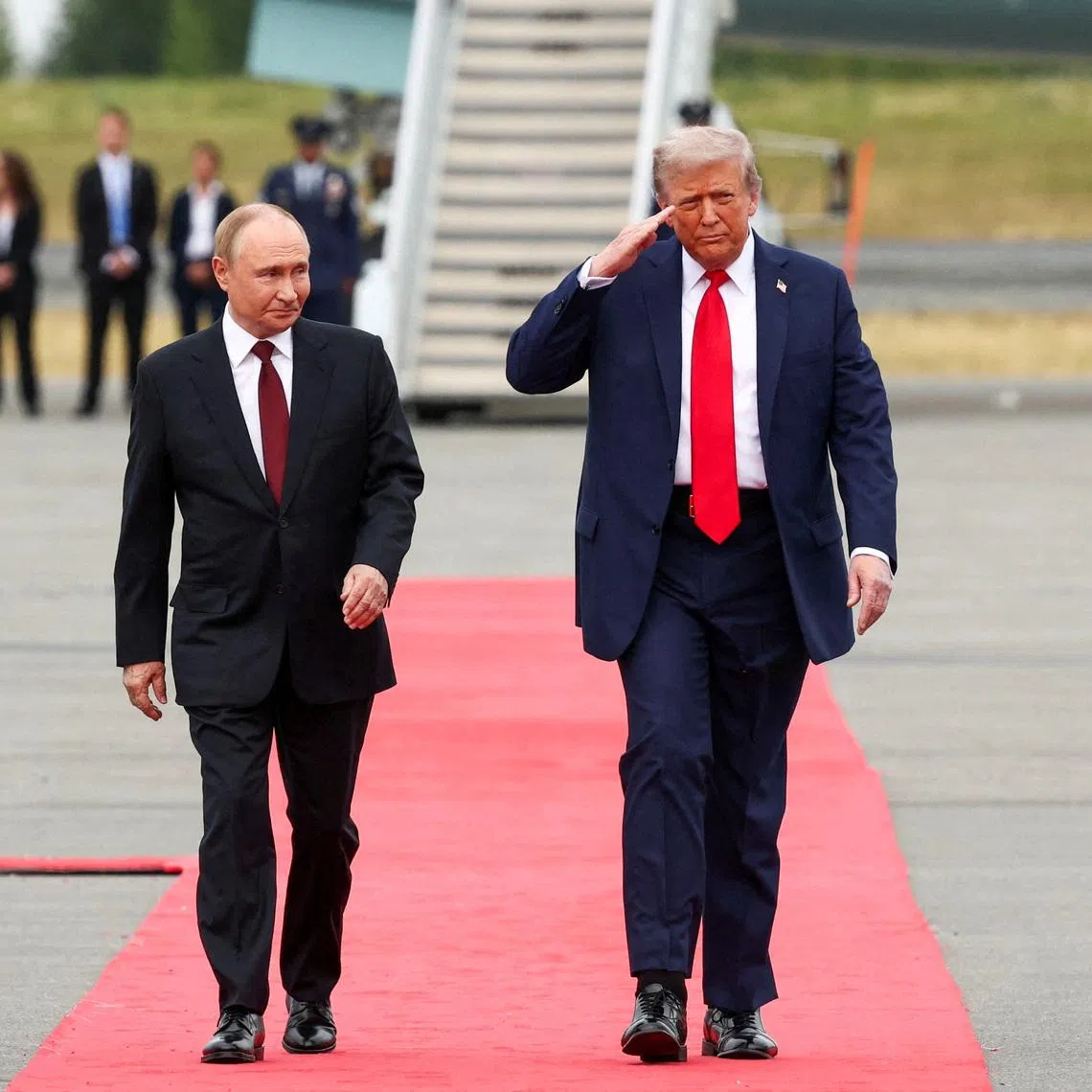 US President Donald Trump did not follow up on Russian President Vladimir Putin's proposal to extend warhead limits in the agreement for one year.