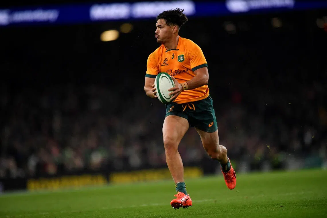 FILE PHOTO: Rugby Union - International - Ireland v Australia - Aviva Stadium, Dublin, Ireland - November 19, 2022 Australia's Jordan Petaia runs through before scoring their first try REUTERS/Clodagh Kilcoyne/File Photo