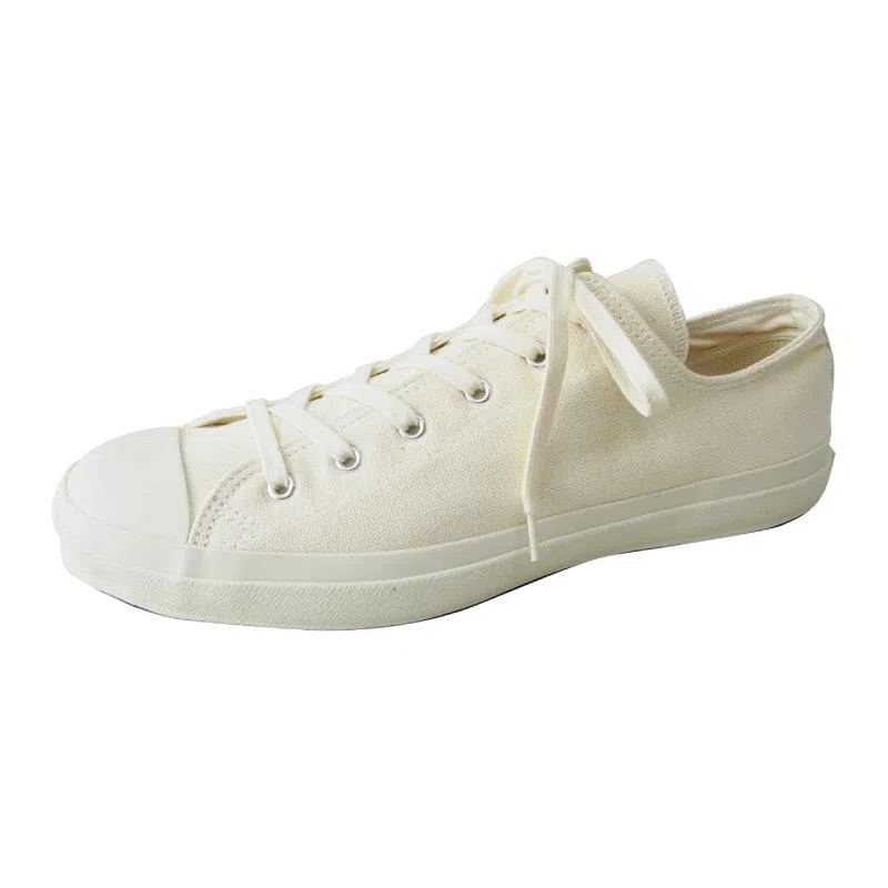 Best work sneakers for women in Singapore: Moonstar Lifestyle Vulcanized Lowbasket Sneakers