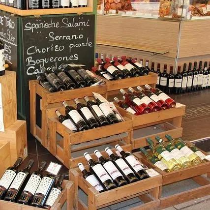 Alcoholic drinks are the most shoplifted products in European supermarkets, topping theft rankings in several countries, according to a study.