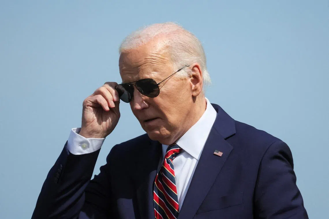 FILE PHOTO: U.S. President Joe Biden arrives at Boston Logan International Airport in Boston, Massachusetts, U.S. May 21, 2024. REUTERS/Leah Millis/File Photo