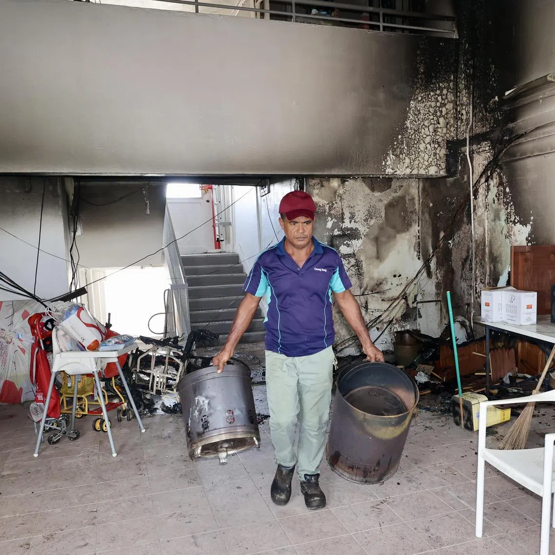 CMG20250713-WooFL01/菜市组屋走廊杂物起火[Blk 52 Chai Chee Street ,level 13]