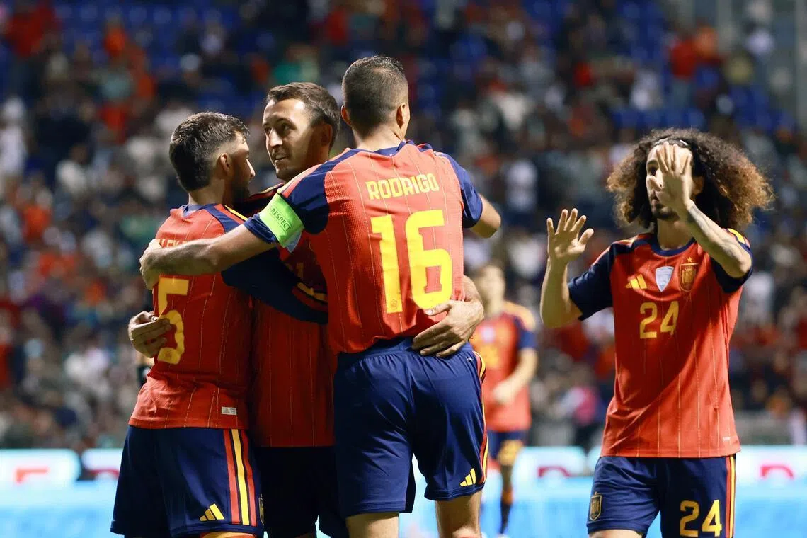 World Cup fever was evident around the stadium, where Spain shirts dominated the stands alongside Barcelona jerseys, reflecting the club’s strong representation in Luis de la Fuente’s squad.