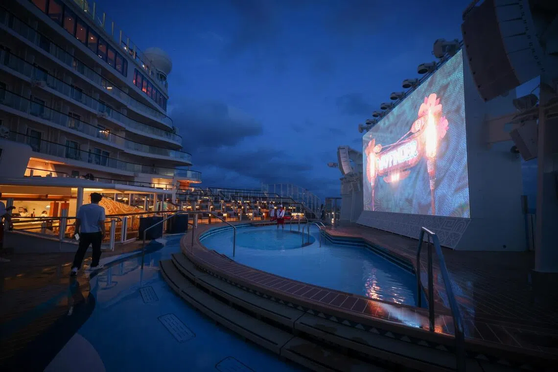 Wayfinder Bay on the Disney Adventure cruise feels like an intimate amphitheatre.