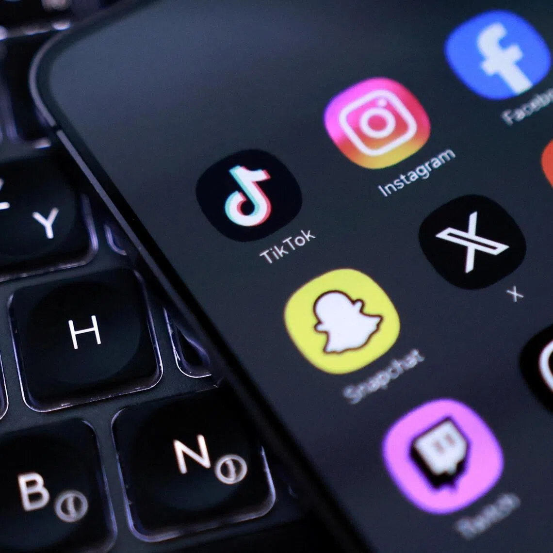 The campaign will help parents navigate safety settings on social media platforms and start conversations on topics like misinformation and harmful content.