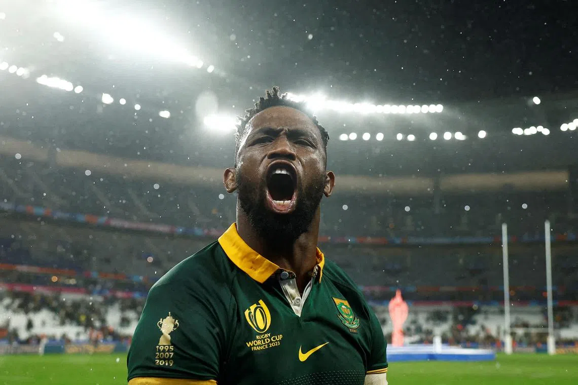 FILE PHOTO: Rugby Union - Rugby World Cup 2023 - Final - New Zealand v South Africa - Stade de France, Saint-Denis, France - October 28, 2023 South Africa's Siya Kolisi celebrates after winning the world cup final REUTERS/Christian Hartmann/File Photo