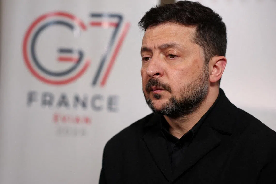 وطن نيوز – روسيا تهاجم كييف بالصواريخ بينما يتحدث زيلينسكي مع ترامب وأوروبا من أجل التوصل إلى اتفاق سلام