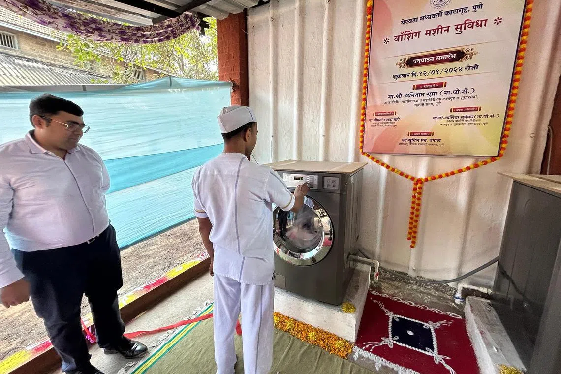 rmjail - Washing machines and biometric e-kiosks were launched at Yerawada Central Jail in Pune, India.

Photo: Courtesy of Maharashtra Prisons Department